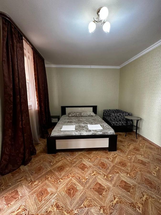 Отель Анастасия Гудаута Экстерьер фото